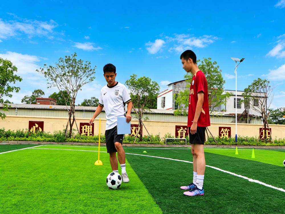 自贡叛逆青少年教育学校选择指南:全封闭管教如何真正改变孩子